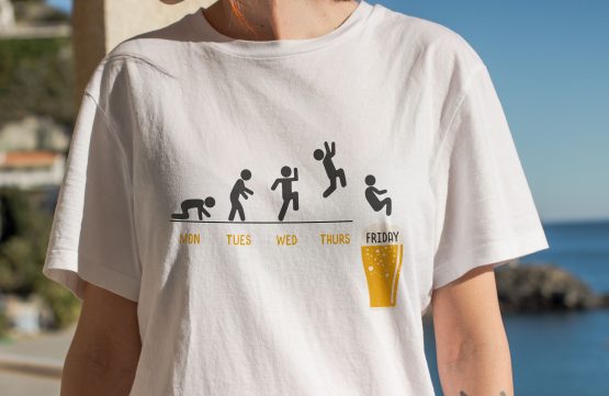 UNISEX TEE MAN JUMP INTO A GLASS OF BEER