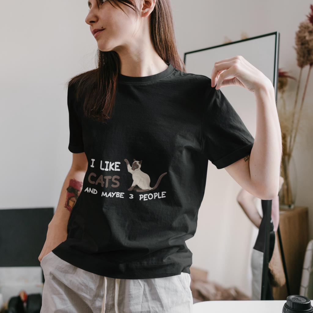 t-shirt i like cats and maybe 3 people