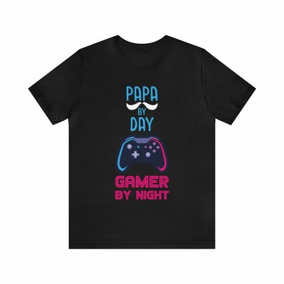 Unisex T-Shirt Papa by day Gamer by night